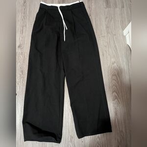 Zara Women's Black Wide-Leg Trousers